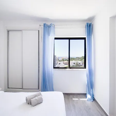 아파트 2bd Pool Balcony Wifi Ac Parking 250m